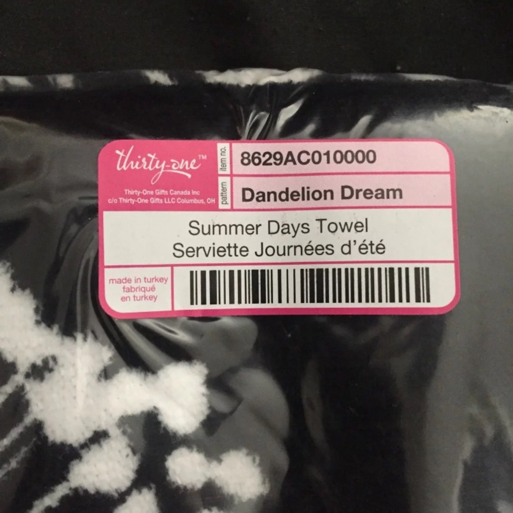 Thirty One Set Towels - Picture 6 of 8